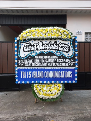 Papan Bunga Duka di Ngestirejo